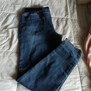 Maternity jeans